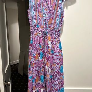 Corrina midi dress by sea lustre. Beautiful floral sundress. Worn once. Size xs